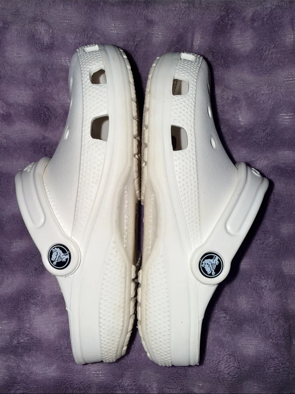 CROCS Kids Classic Clog in Off-White